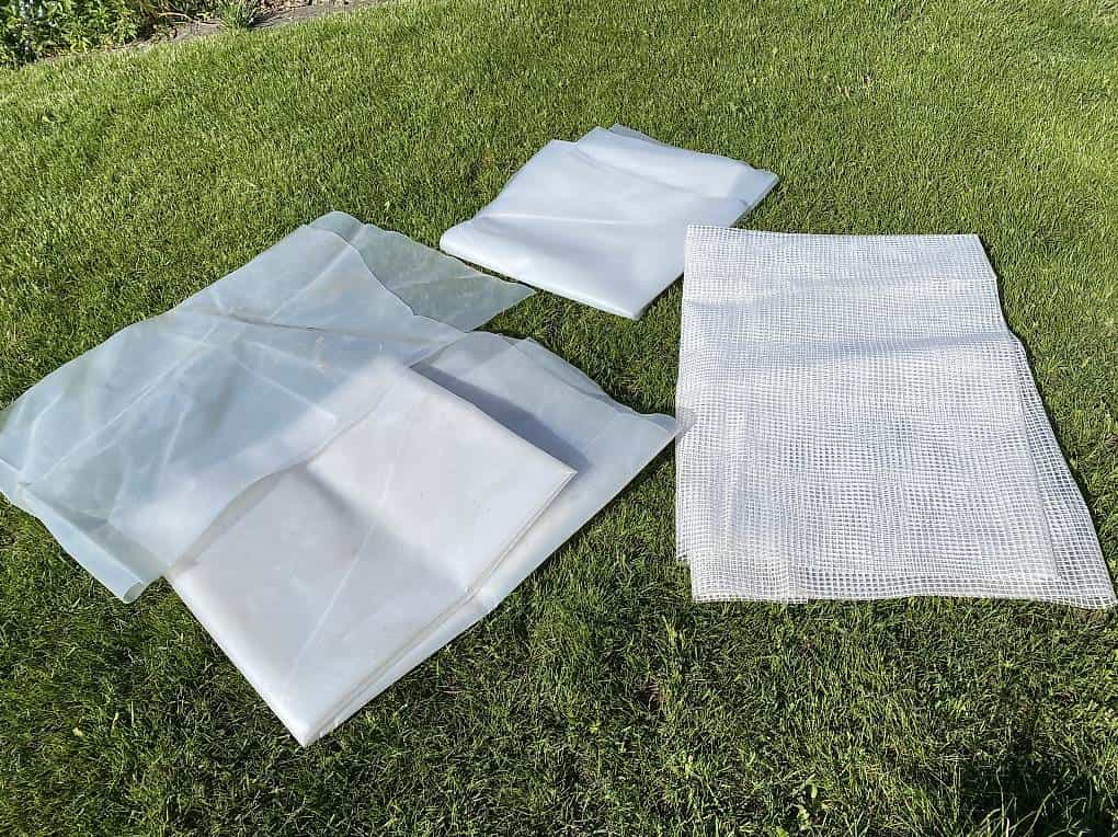 Diverse Plastikstücke für Garten/Aussenbereich