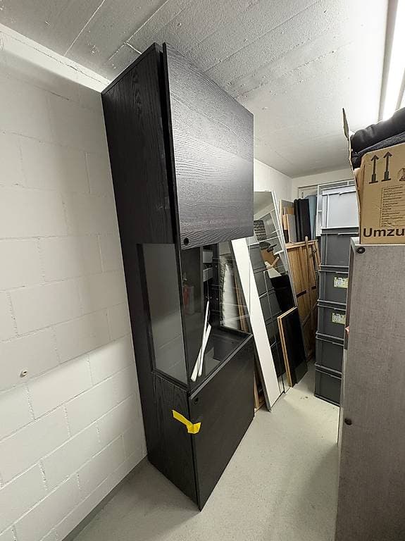 Schrank Schwarz Ikea