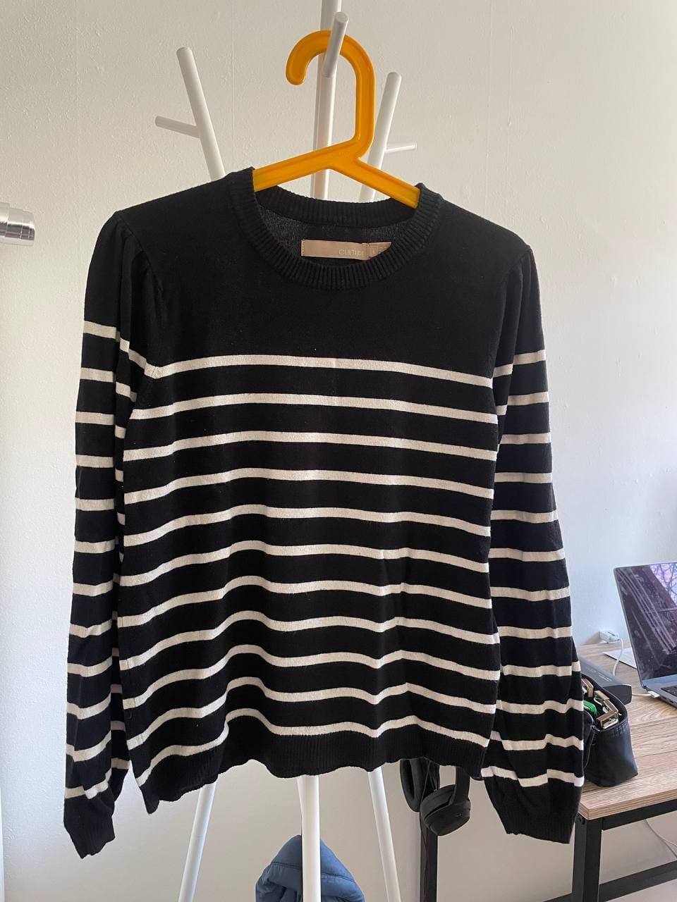 2 Damen Sweaters Grösse L