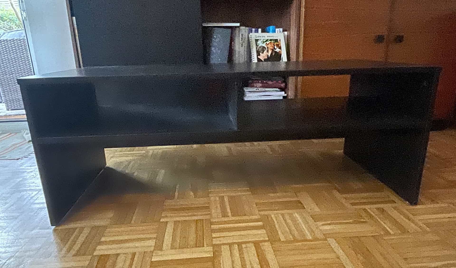Fernsehtisch