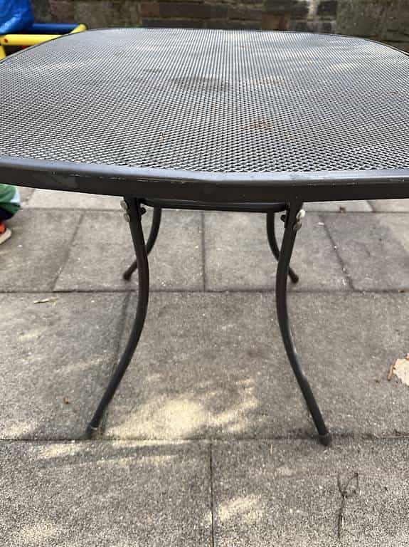 Gartentisch