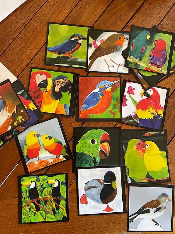 À donner: 20 cartes en papier épais (motif oiseaux)