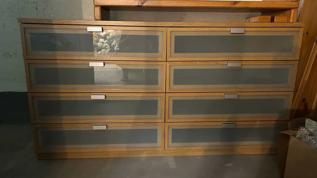 Kommode mit 8 Schubladen, ca. 150x80x60 cm