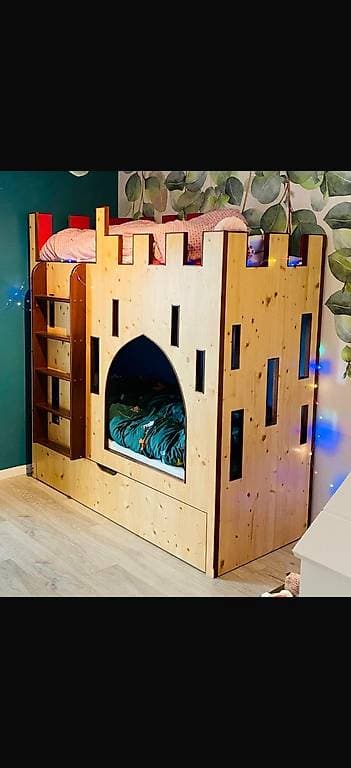 Lit superposé enfant château