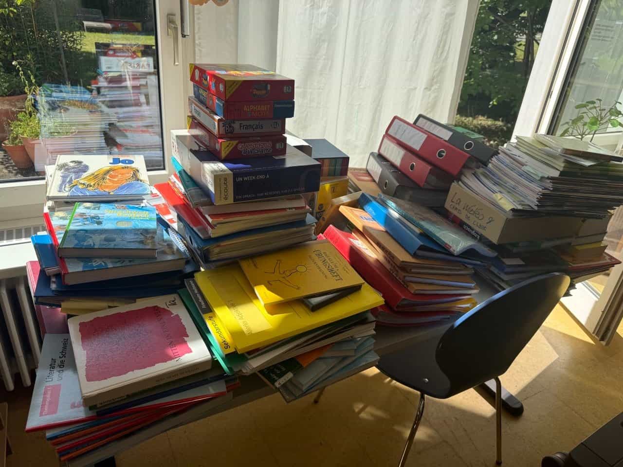 Schulbücher und Lernmaterialien
