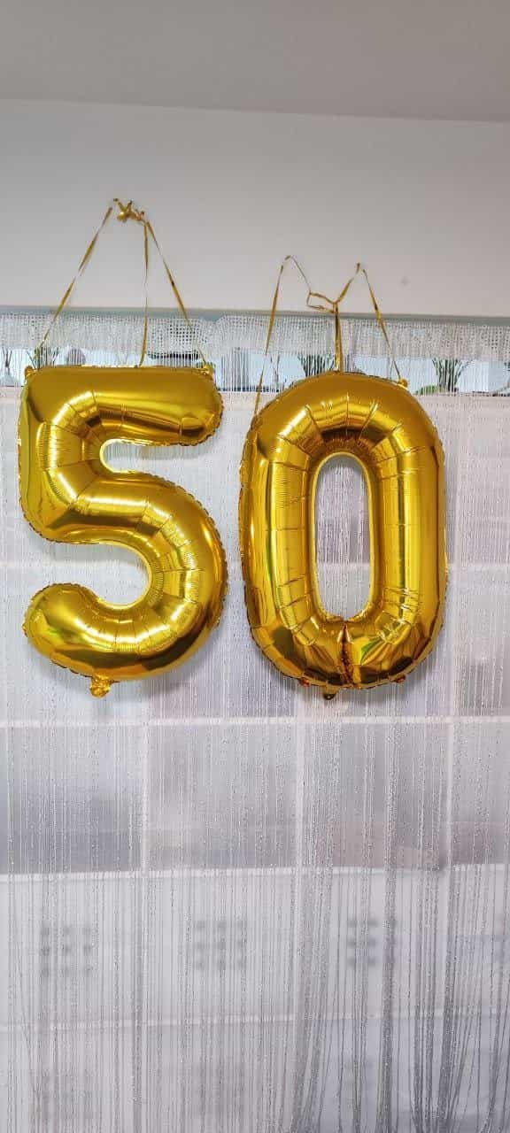 Goldene 50er Zahlenballons