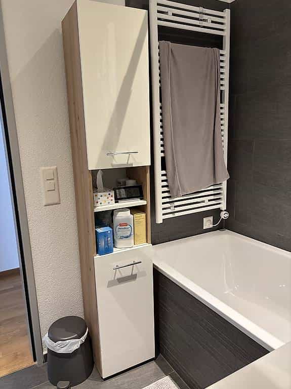 Badschrank