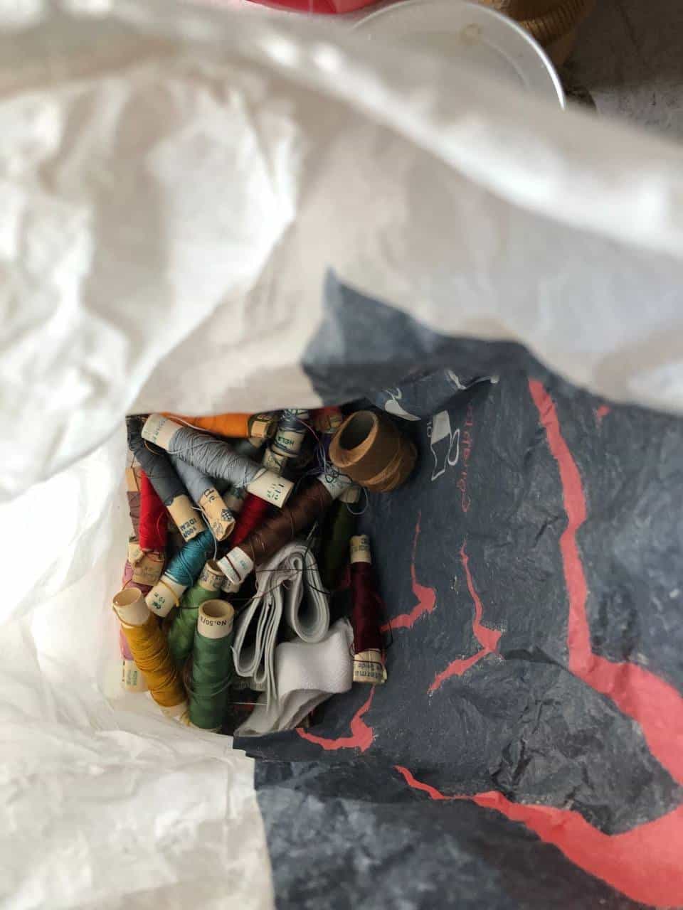 Faden, Spulen, Stoffreste Paket