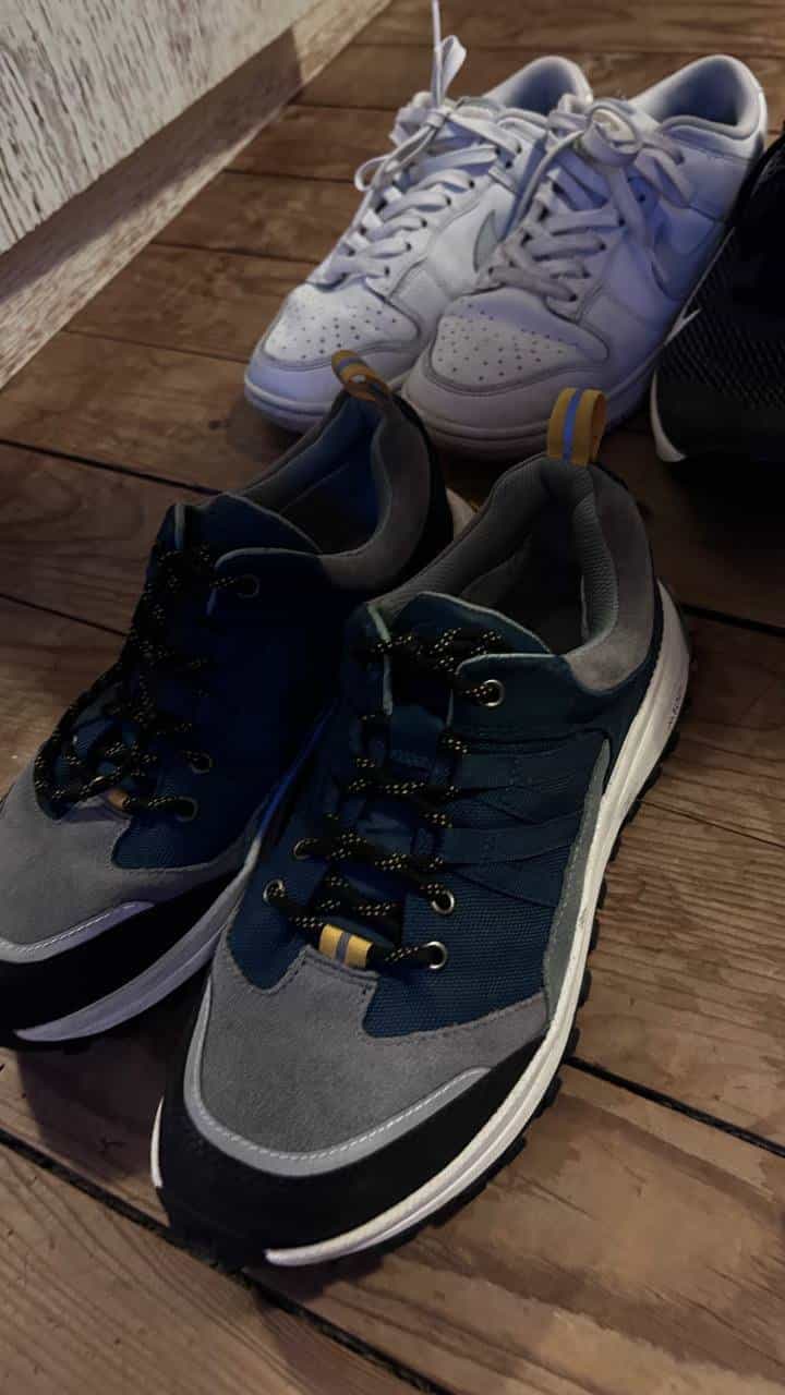 Sneaker abzugeben (Gr. 38, 40, 41)