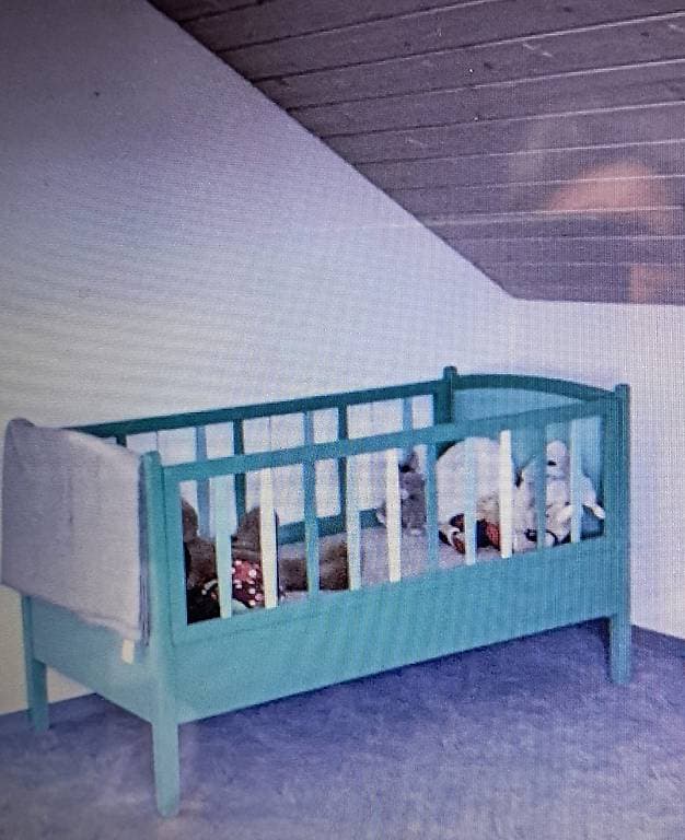 Vintage Kinderbett, 140x70cm mit Matratze & Molton