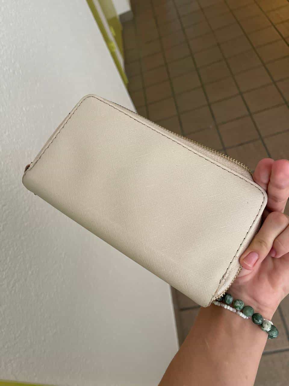 Creme Geldbörse/Portemonnaie zu verschenken