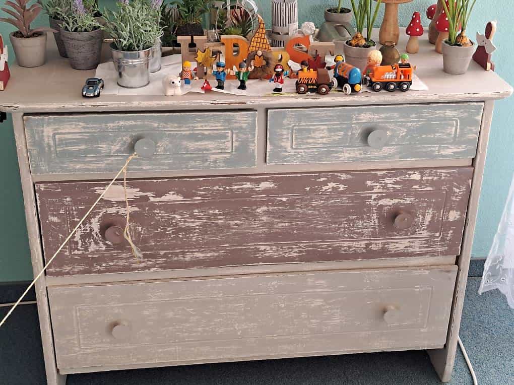 shabby chic Kommode (ohne Deko)