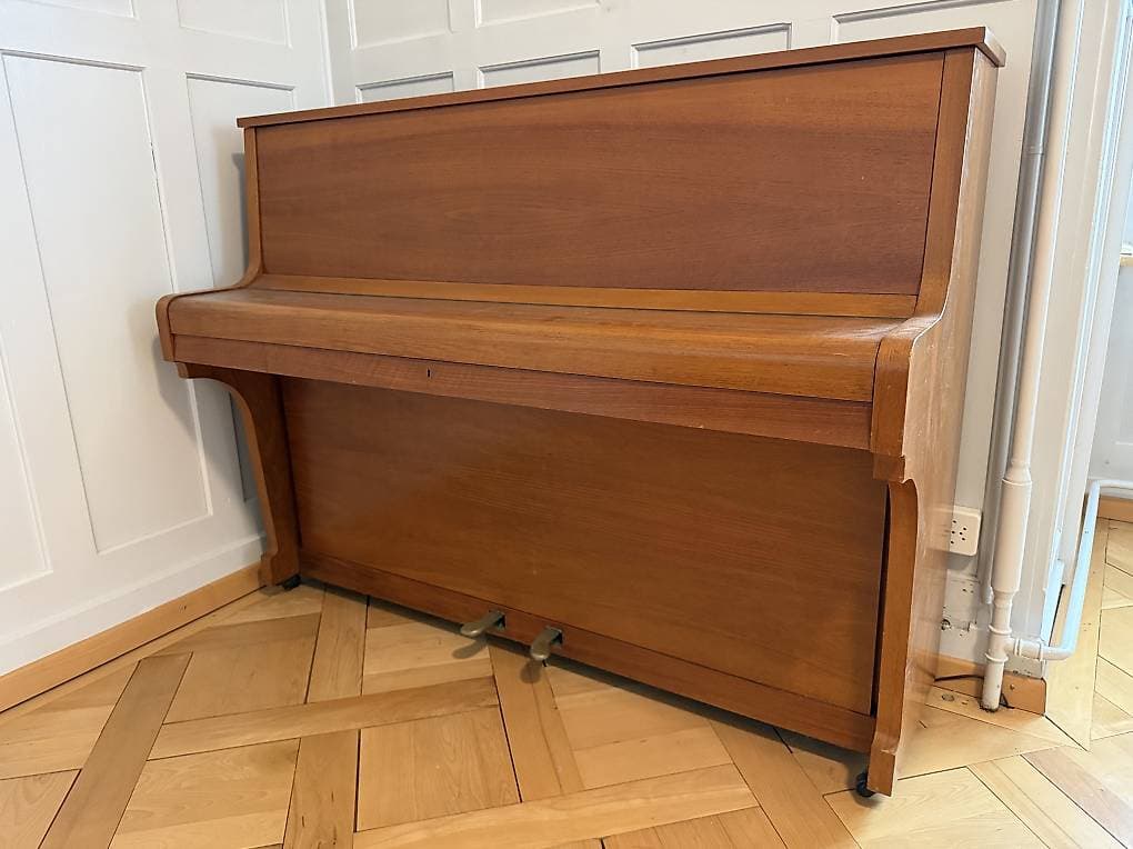 Klavier mit CHF 200 Cashback