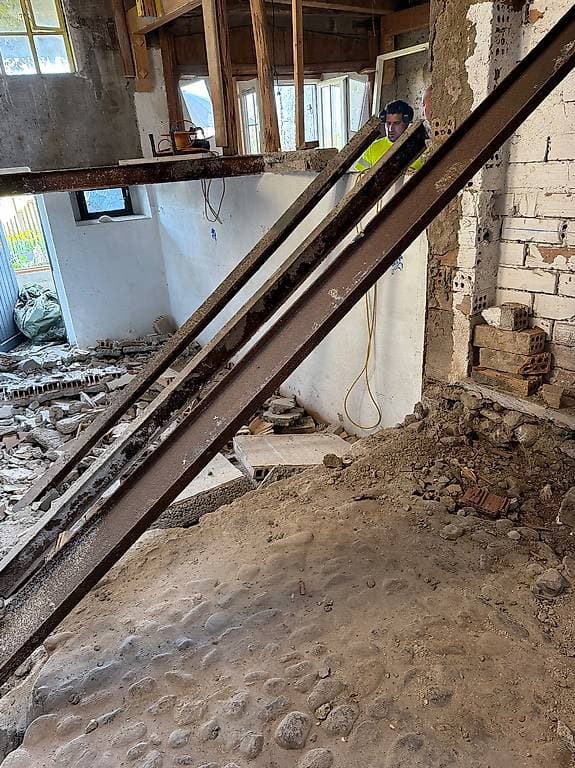 IPN 7x15 cm à donner