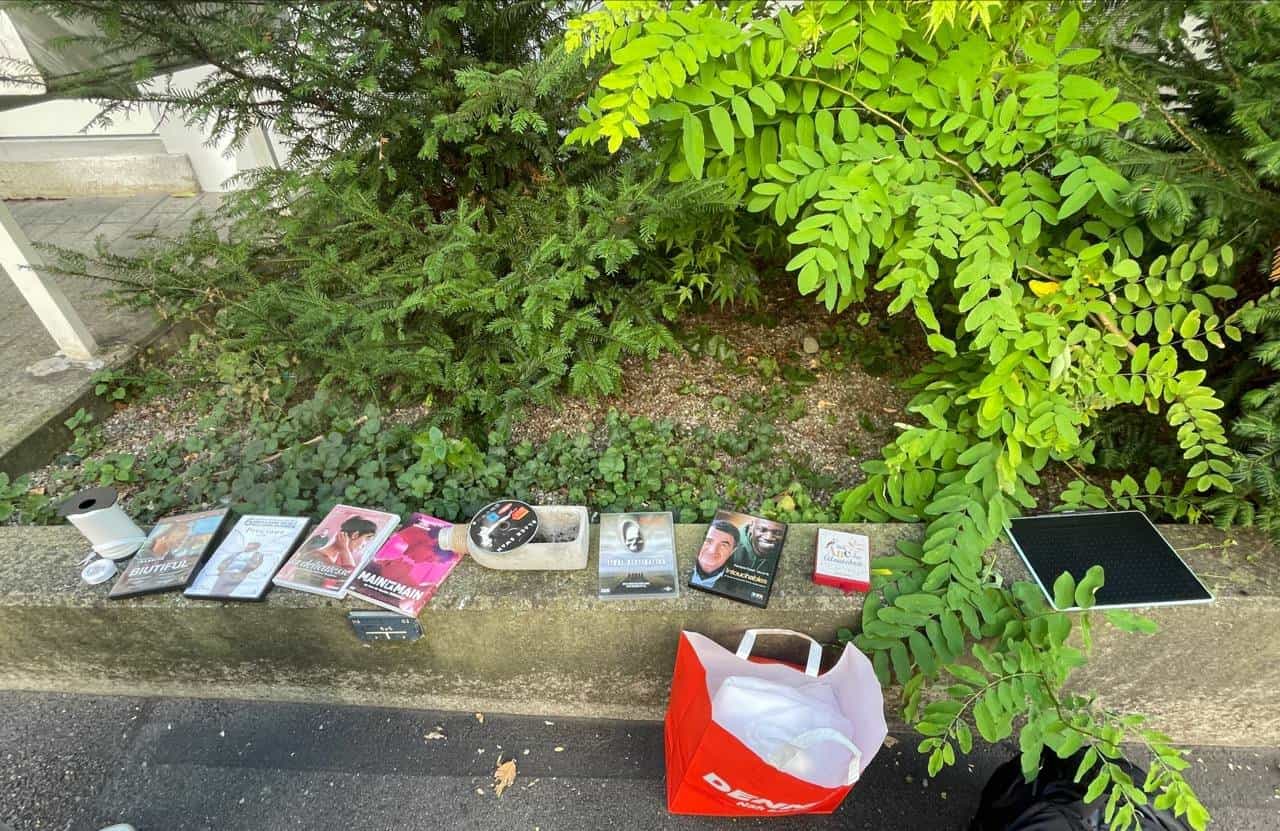 DVDs, Plastikschutz, Wacom u.v.m.