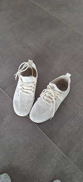 Baskets taille 38
