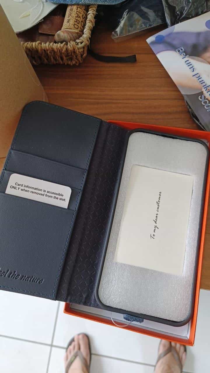 Sheldon Case für iPhone 16 Pro Max