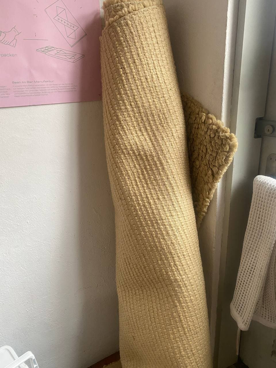 Möbel und Deko Set (Teppich, Tisch, Bilder, Glasplatte, Kühler)