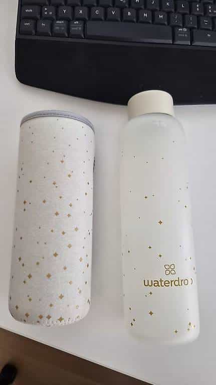 GRATIS Waterdrop Glass Trinkflasche