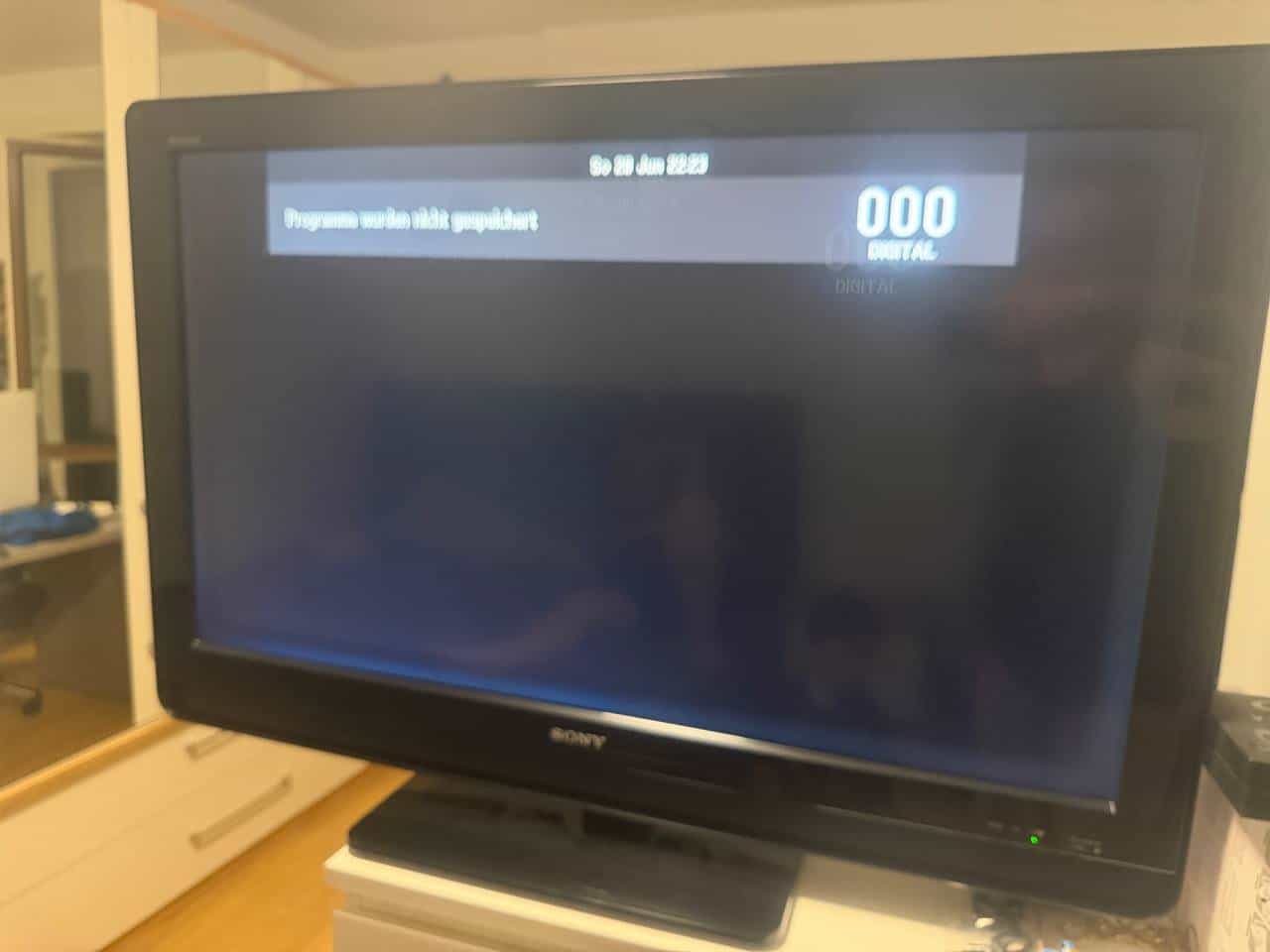 Sony Fernseher zu verschenken