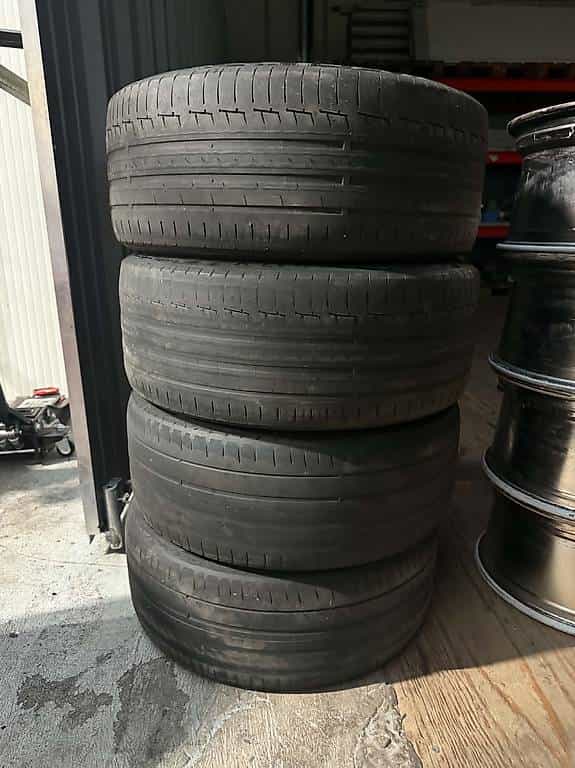 Gratis Reifen/Pneu 225/45R17