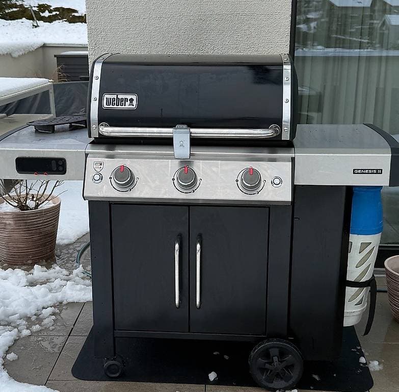 GRATIS!! Weber Genesis II EX-315 Gasgrill