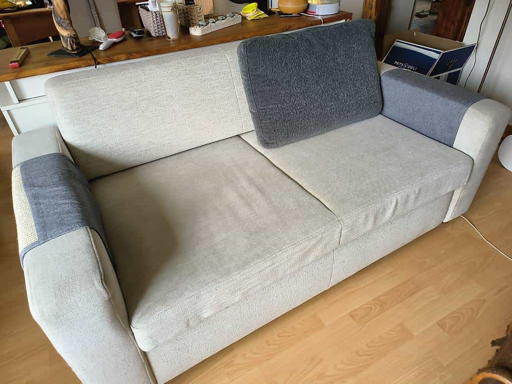 Schlafsofa beige Stoff