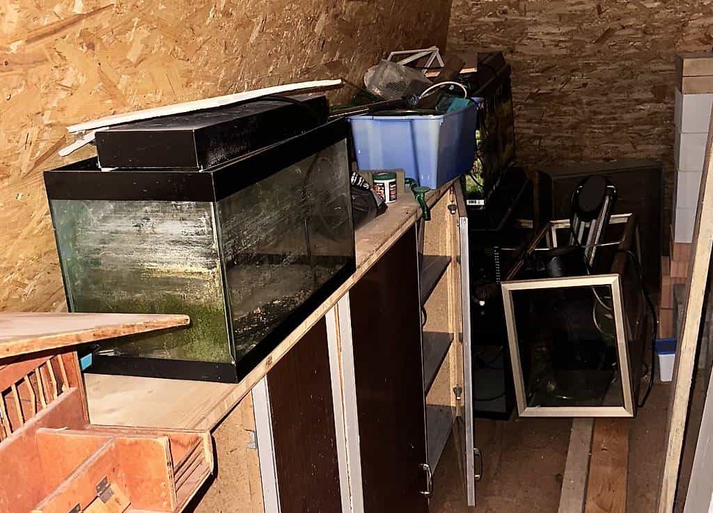 Aquarien und Zubehör