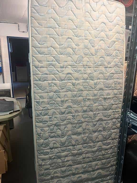Matratze 90x200 cm