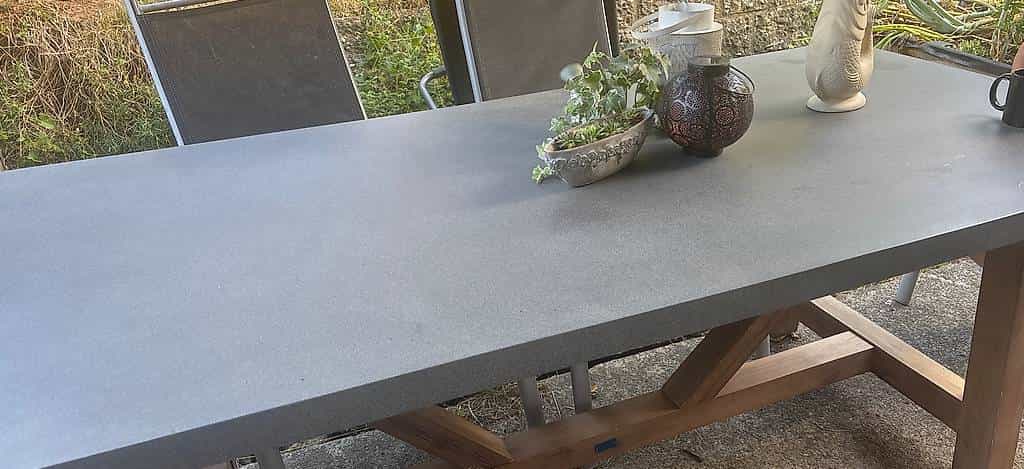 Tisch für den Garten