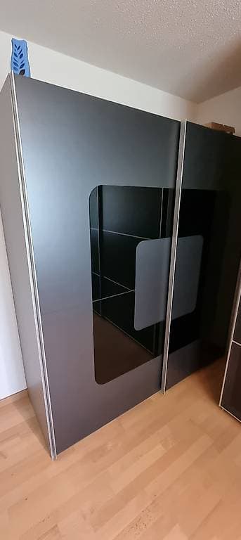 Schrank Schwarz