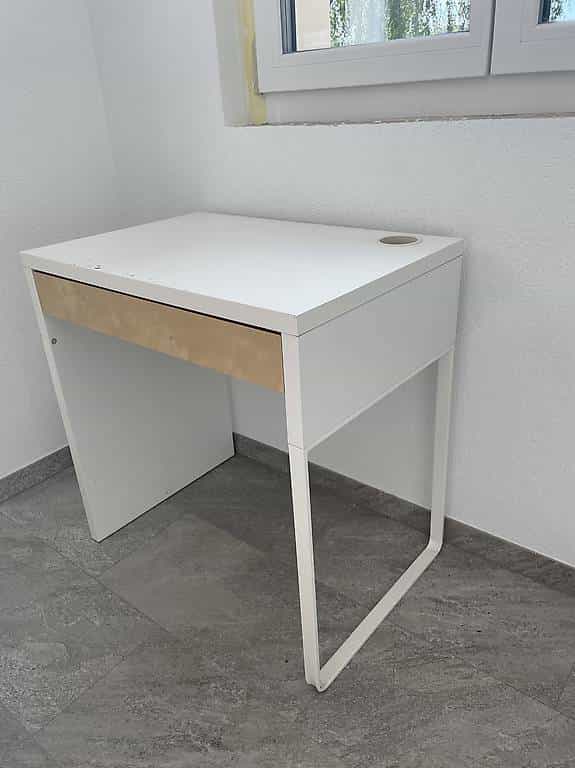 Bureau IKEA MICKE