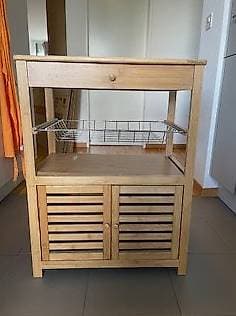 Chariot de cuisine en bois à donner