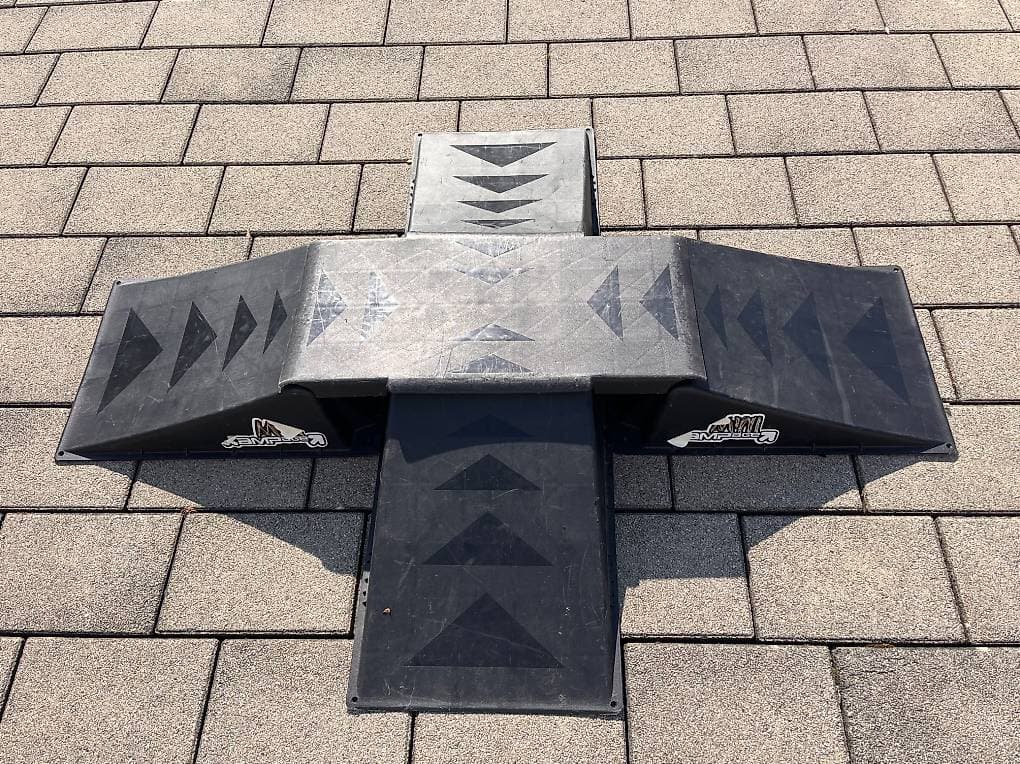 Schanze / Rampe für Velo / Kickboard etc