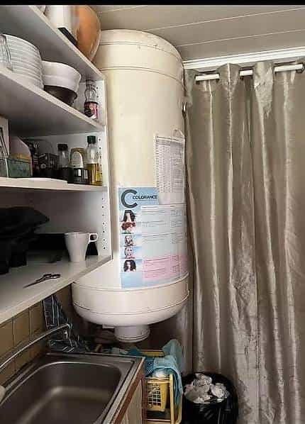 Chauffe-eau électrique de 150 litres à donner