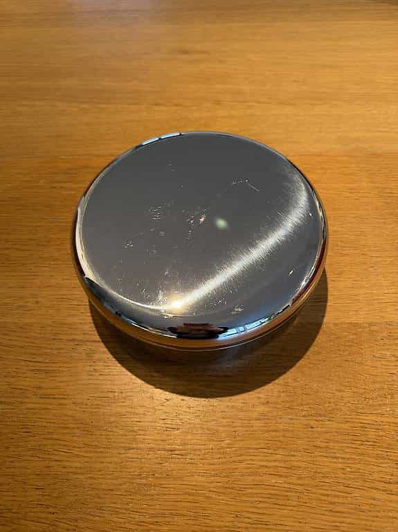 Boîte en métal
