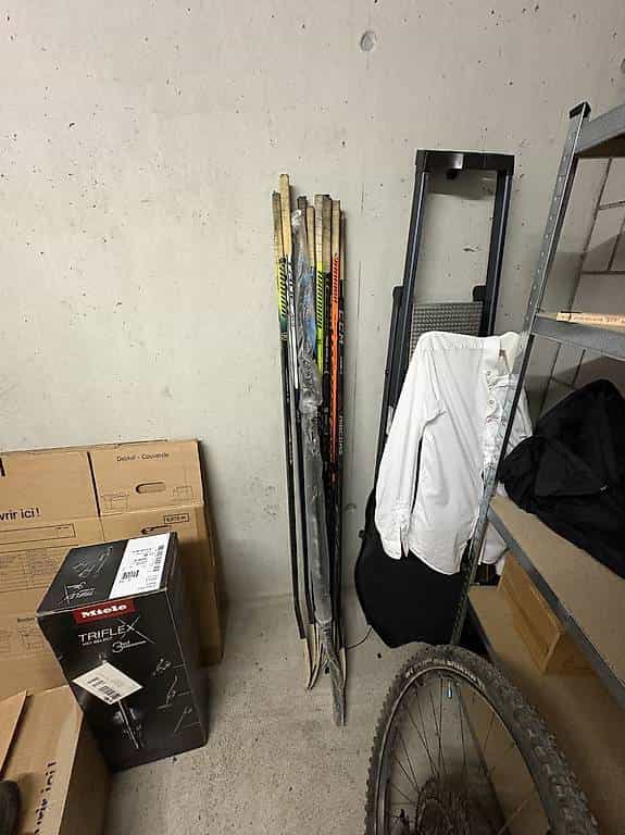 Eishockeyschläger links