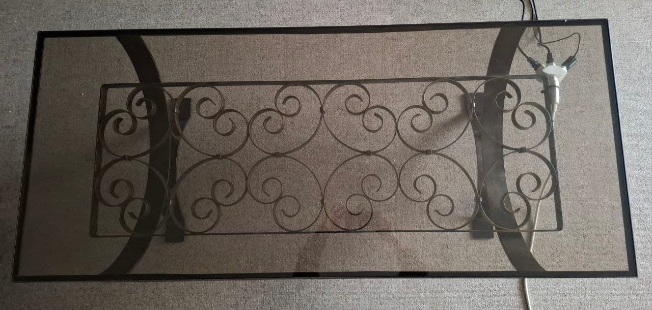 Couchtisch 141x61cm getöntes Glas