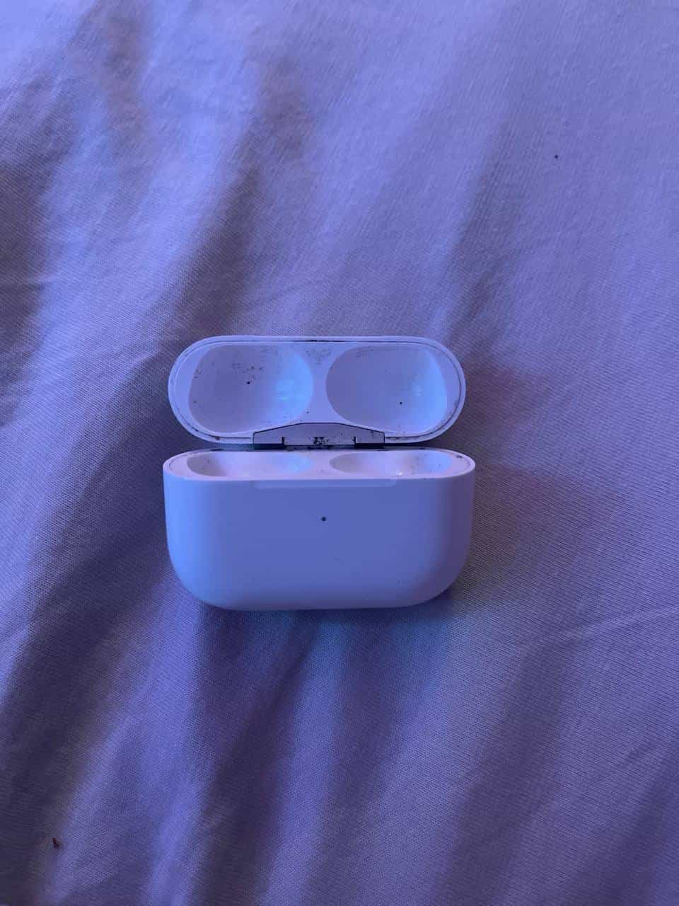 AirPods Pro Ladecase (gefunden)