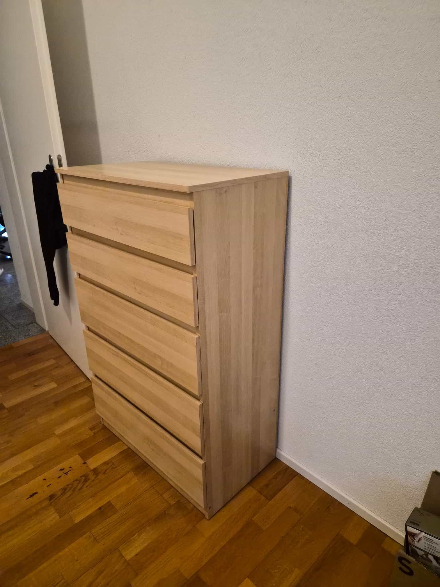 Möbel Set: Kommode Holz + Kleiderschrank
