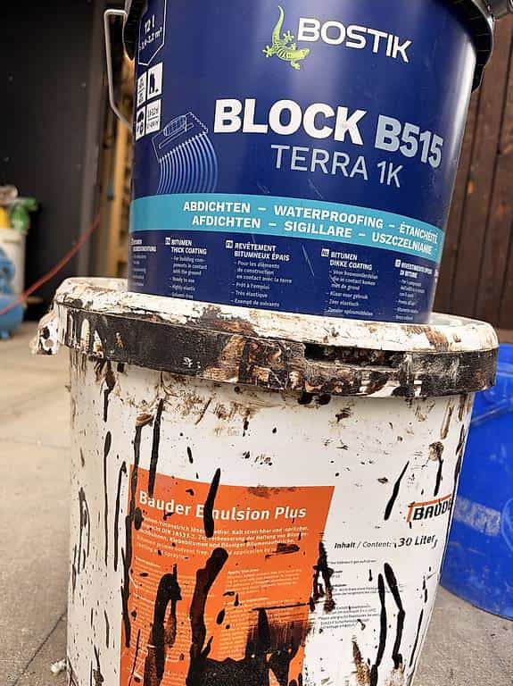 Bitumen Voranstrich, Schweißnaht , Bitumendickschicht