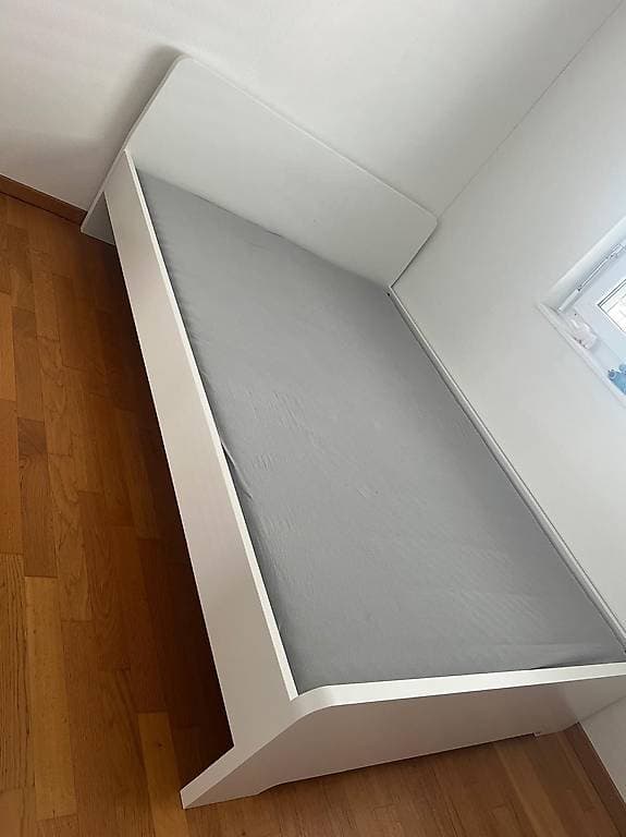 Bett 140x200