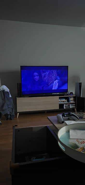 TV 4K incurvé HS