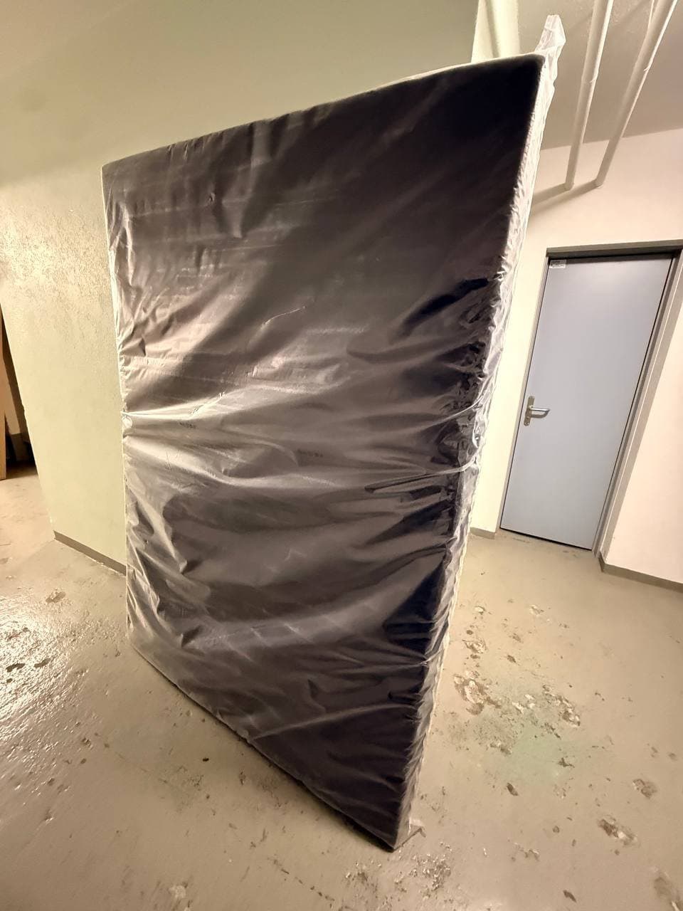 Matratze 140x200 neu