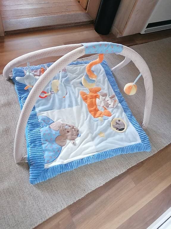 Spielbogen Baby