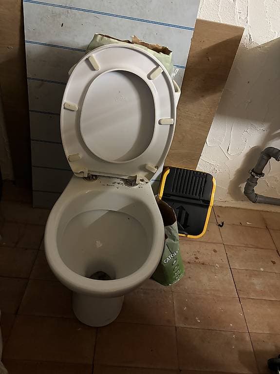 WC sec