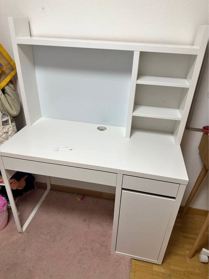 Schreibtisch Ikea gratis abzugeben