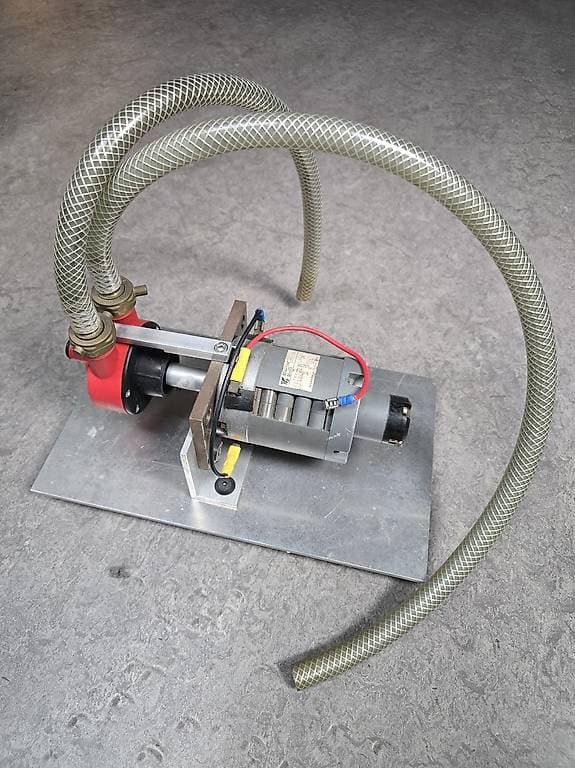 Pompe moteur 24VDC 3/4"