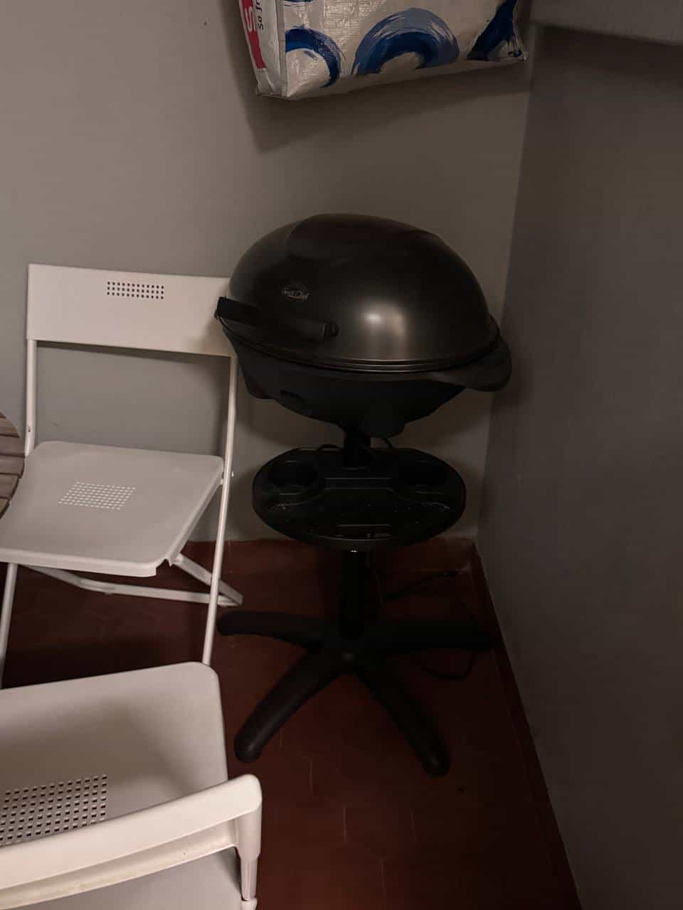 Elektrogrill zu verschenken