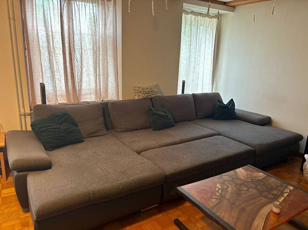 Sofa Gross mit Ausziehfubktion